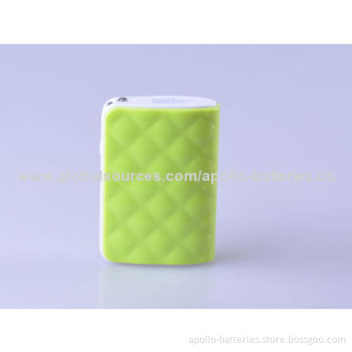 Well experienced electronic products manufacturer 4,400/6/000mAh mini power bank